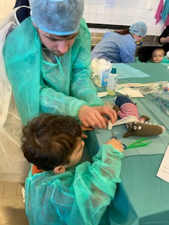 Visite à l&rsquo;hôpital des nounours pour nos élèves de maternelles