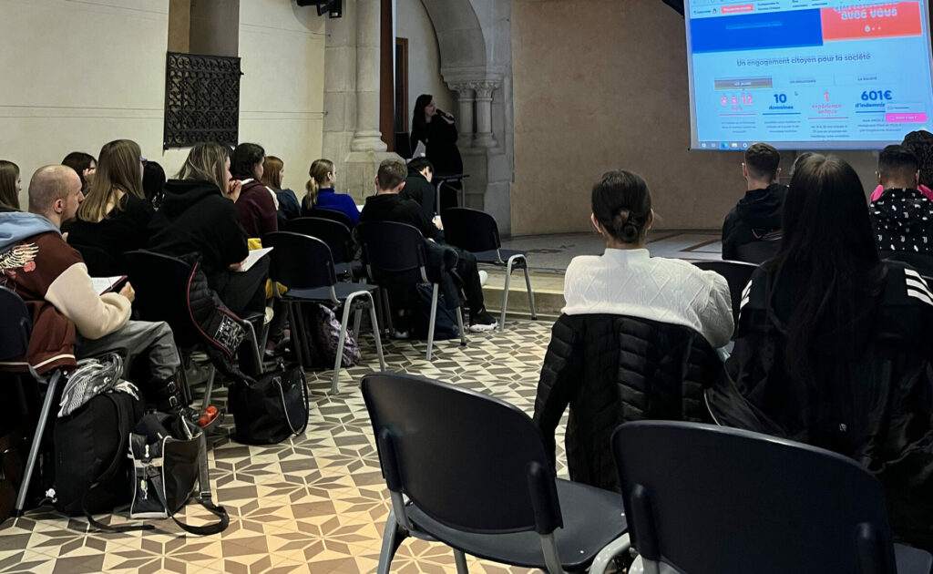 Présentation du service civique aux 1ère et Terminale Bac Pro Anim