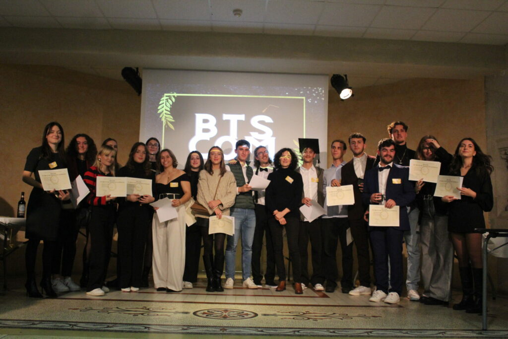 Une magnifique soirée pour la remise des diplômes BTS – DECESF