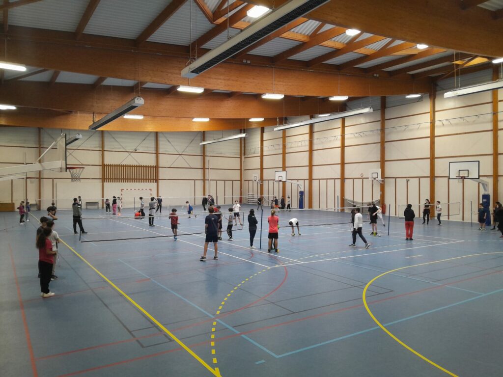 Première compétition UNSS de Badminton organisée au gymnase