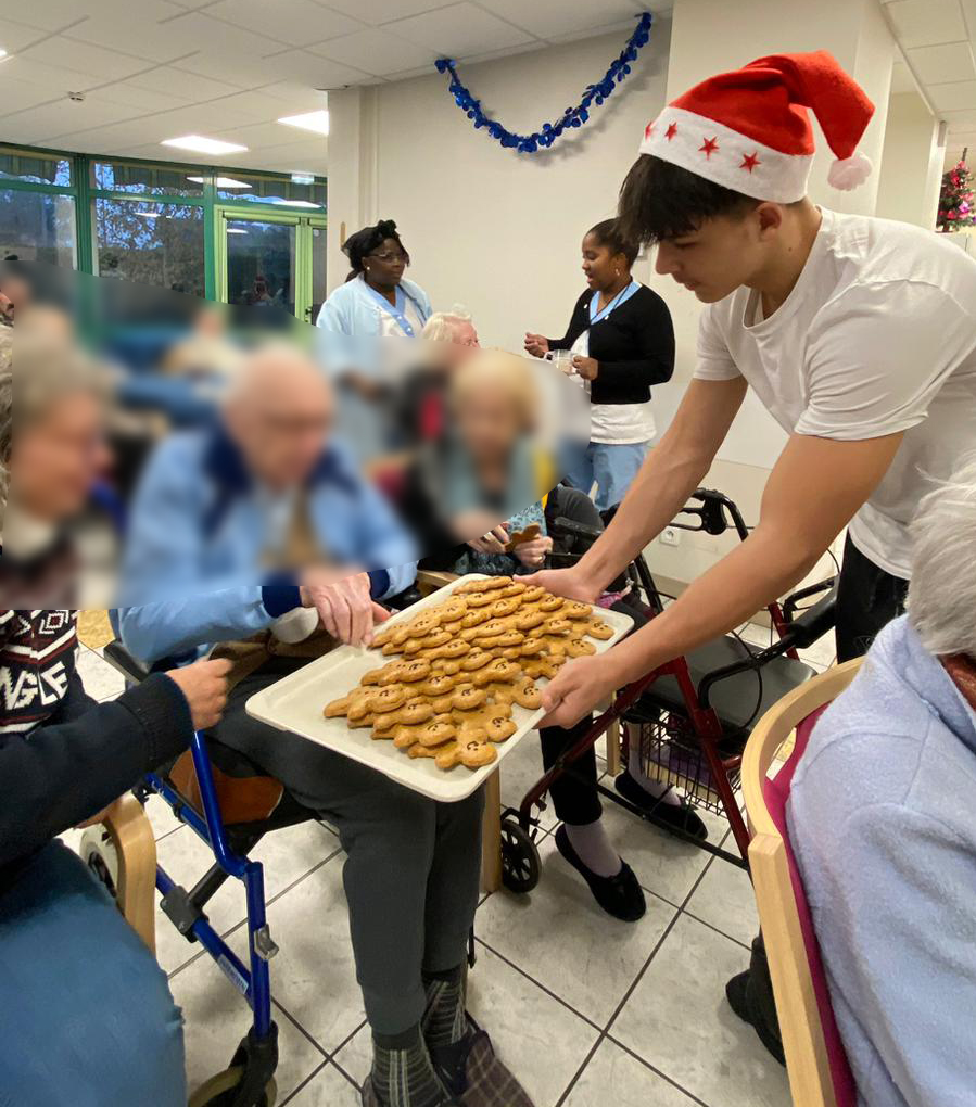 Ils ont fêté Saint-Nicolas avec les résidents de l&rsquo;EHPAD Les Nymphéas