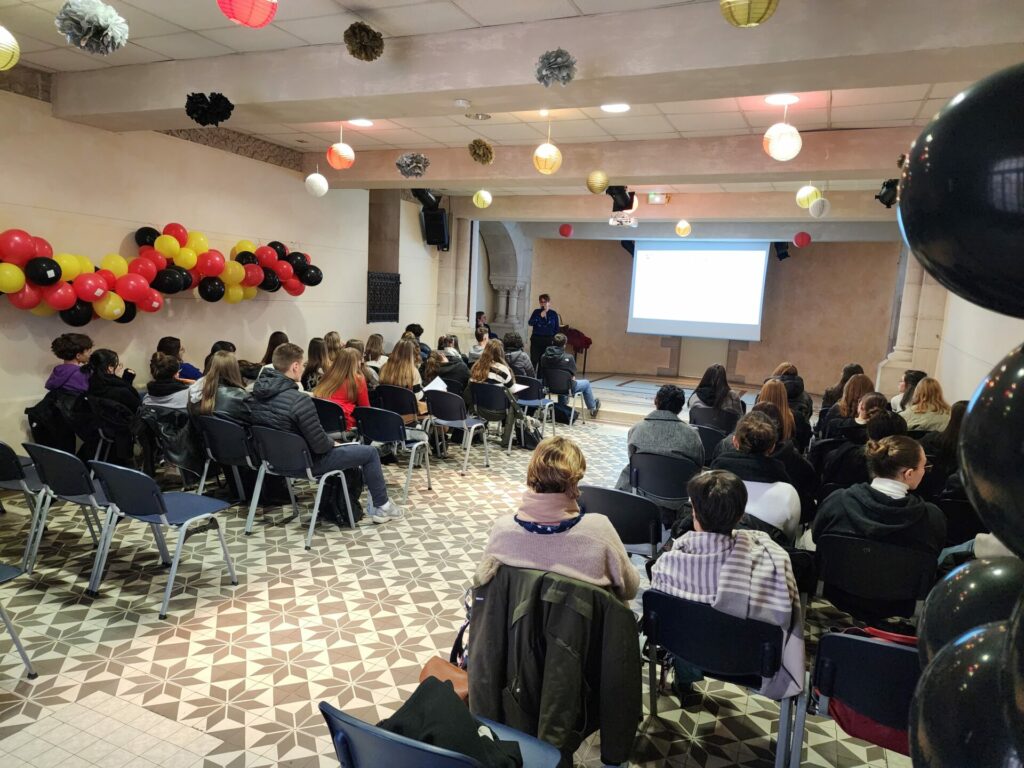 Le CHU Campus a présenté les formations dispensées à l&rsquo;IFSI aux Terminales ST2S