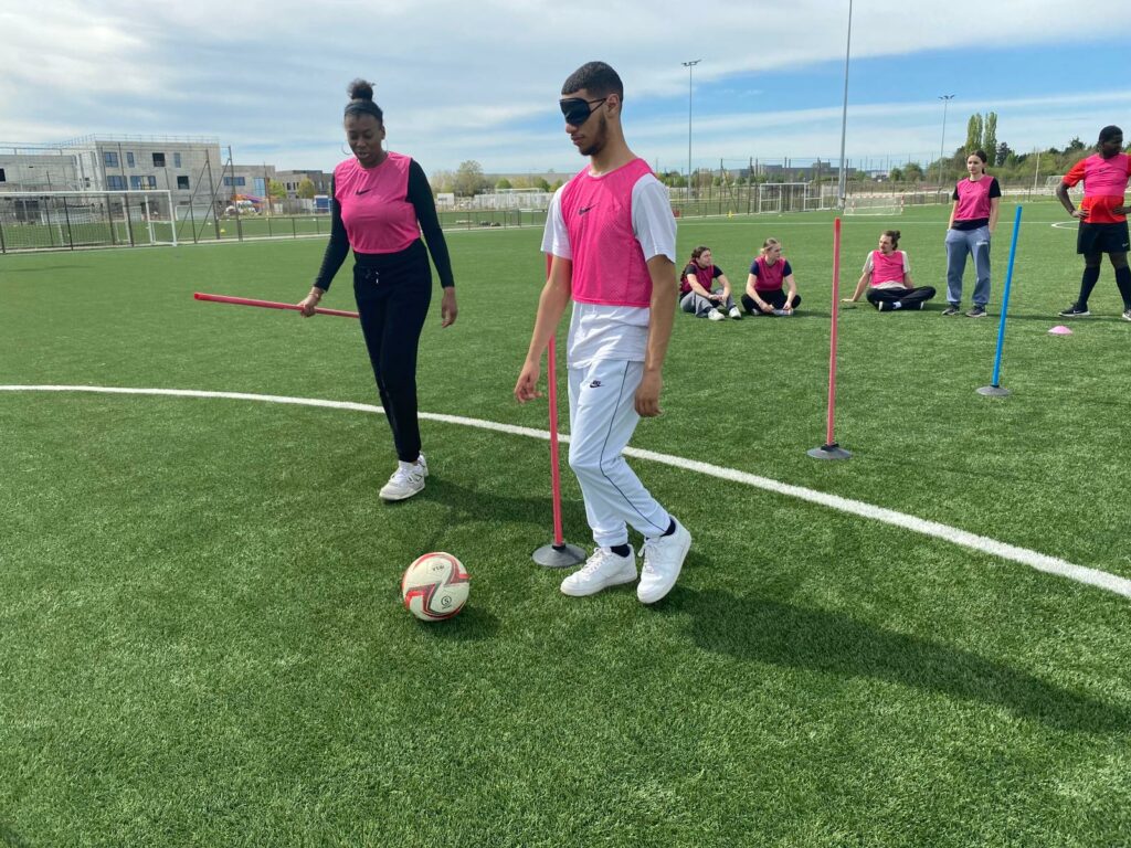 Foot et paralympisme pour les élèves de 1ère AEPA au DFCO