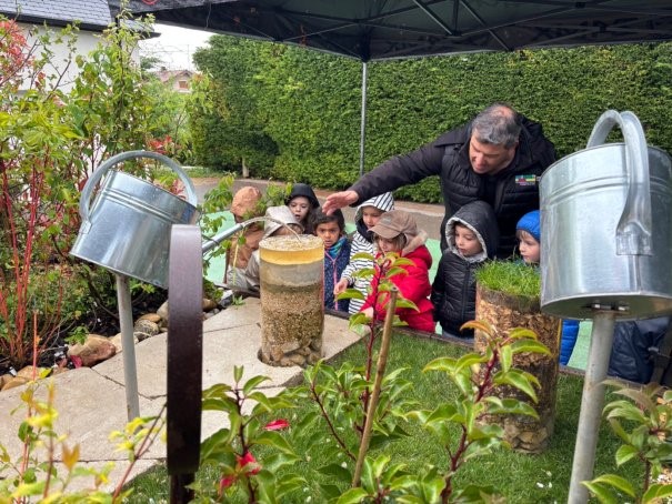 Le Jardin mobile de l&rsquo;UNEP à Notre Dame: plantation de notre 1er arbre!